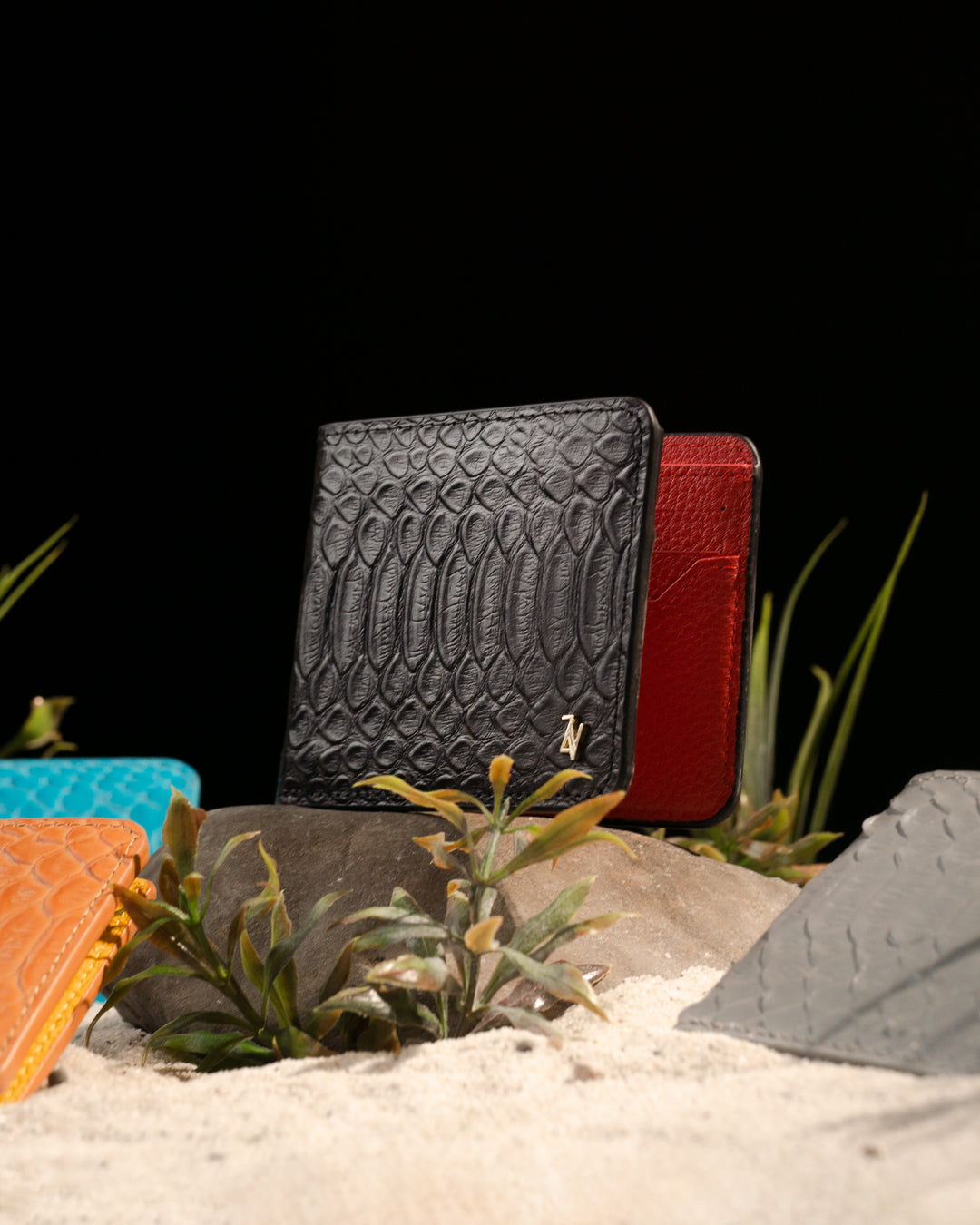 Artemis Python Wallet - Black and Red Leather