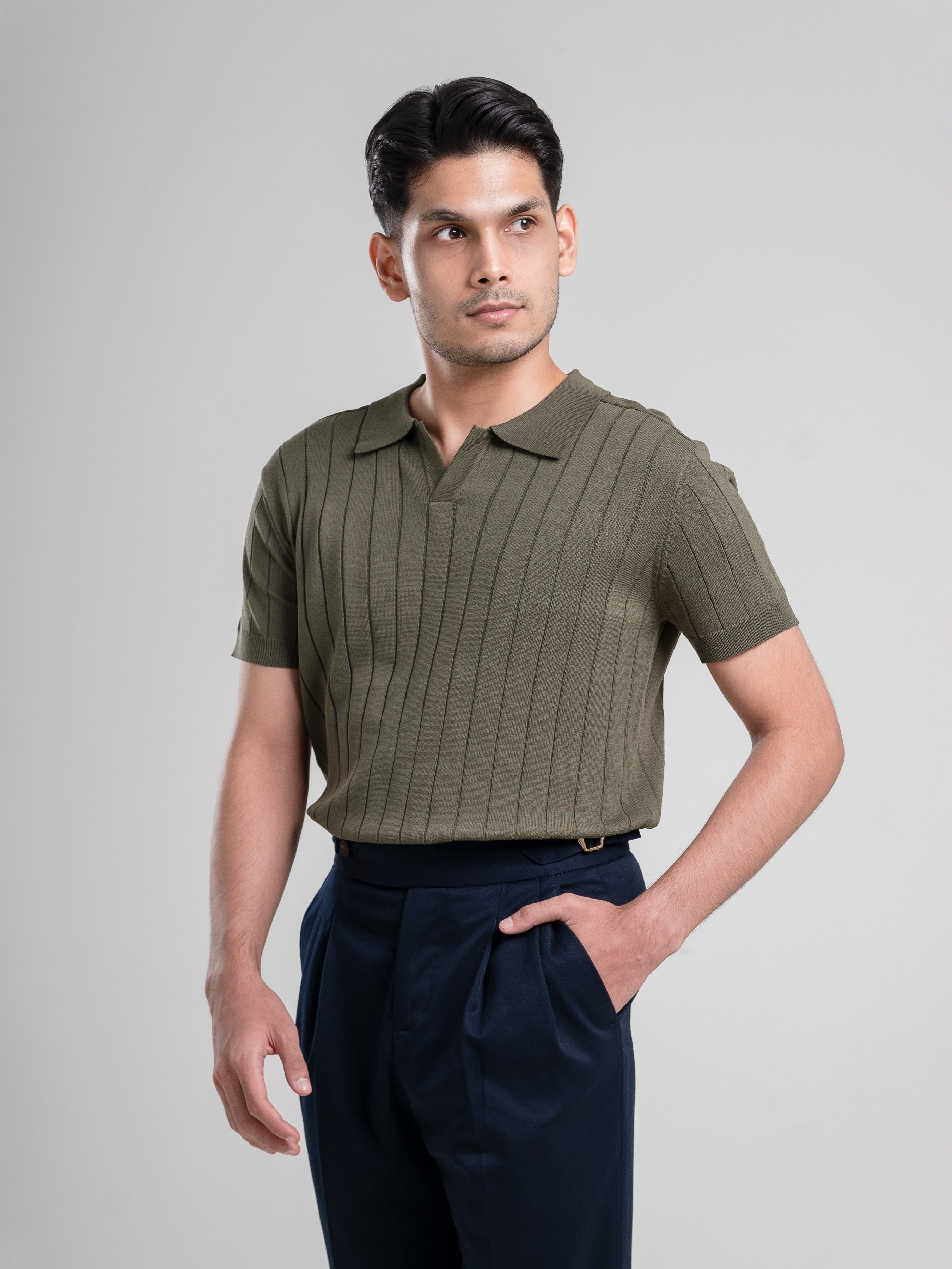 Dylan Knit Tee - Olive Green