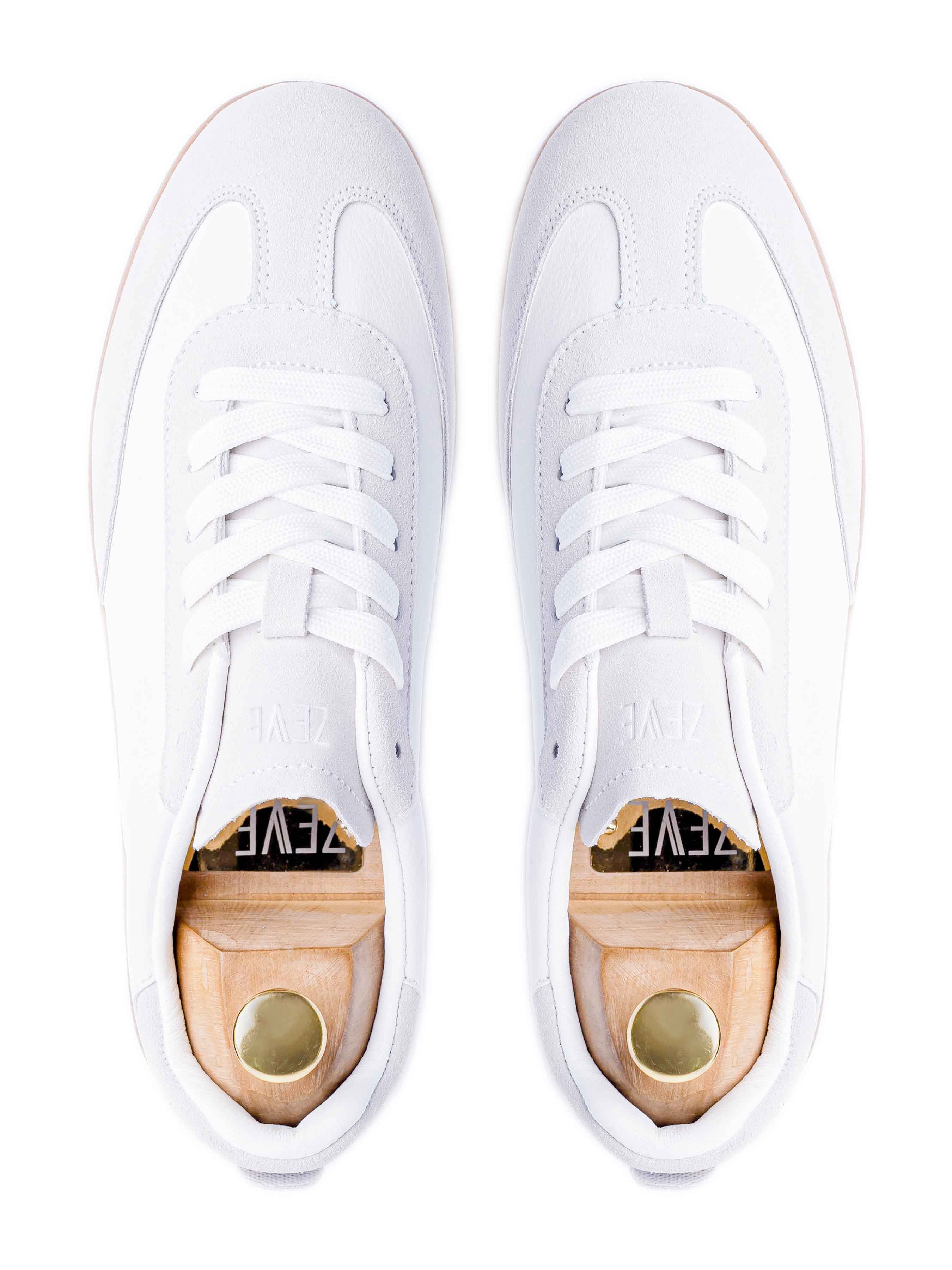 Joaquin Sneakers - White