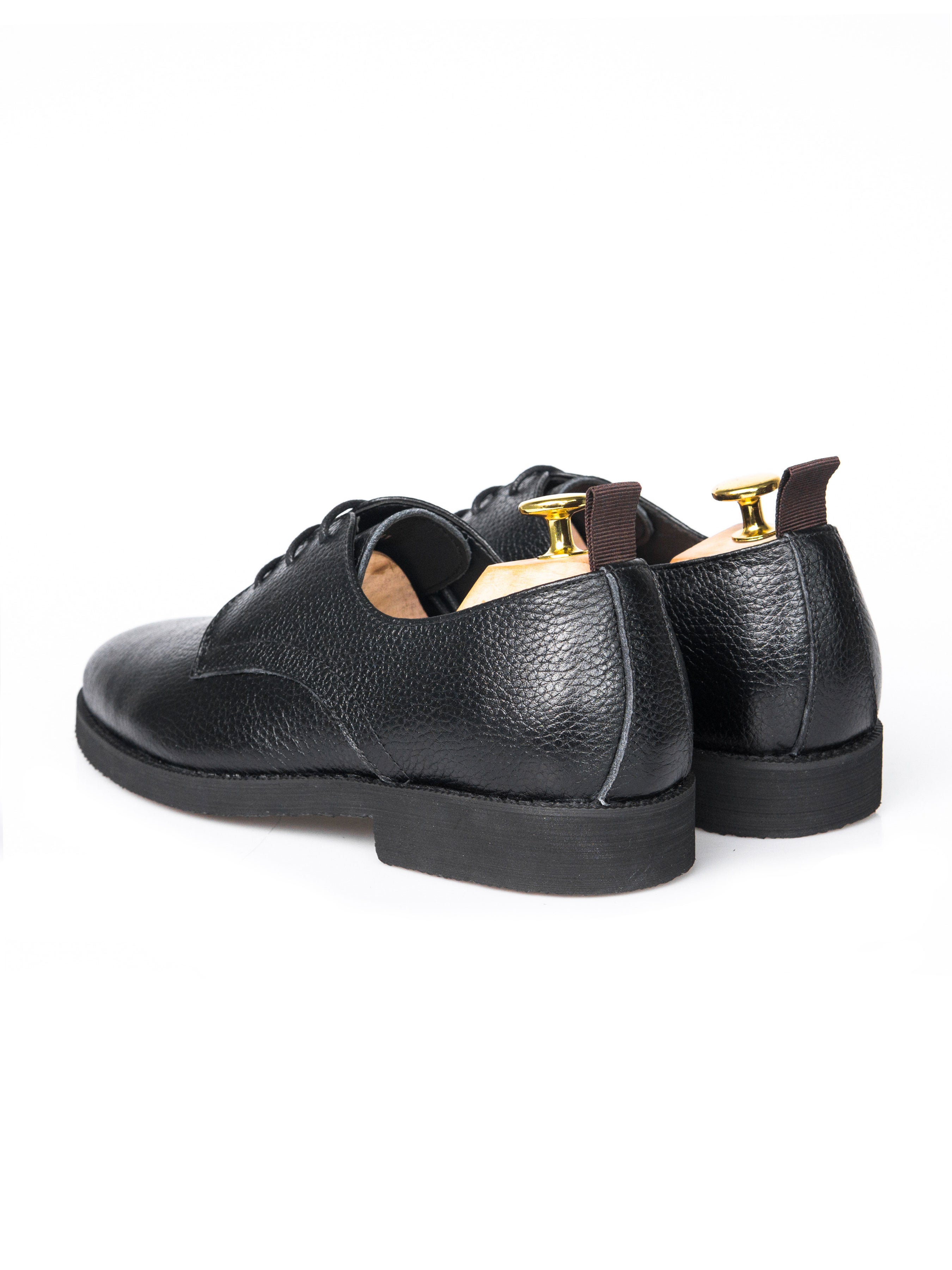 Derby Lace Up - Black Pebble Grain Leather (Crepe Sole) - Zeve Shoes