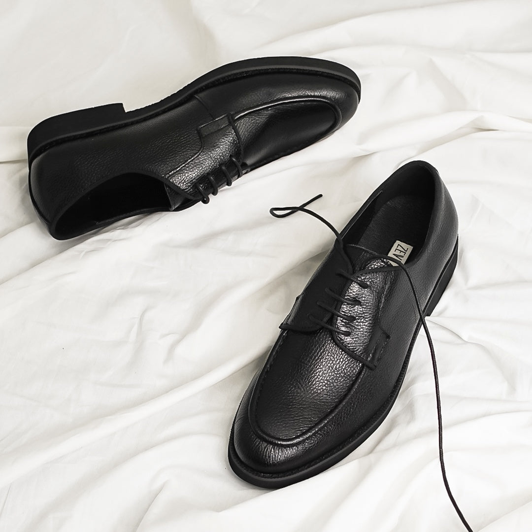 Blucher Lace Up - Black Pebble Grain Leather (Crepe Sole) - Zeve Shoes