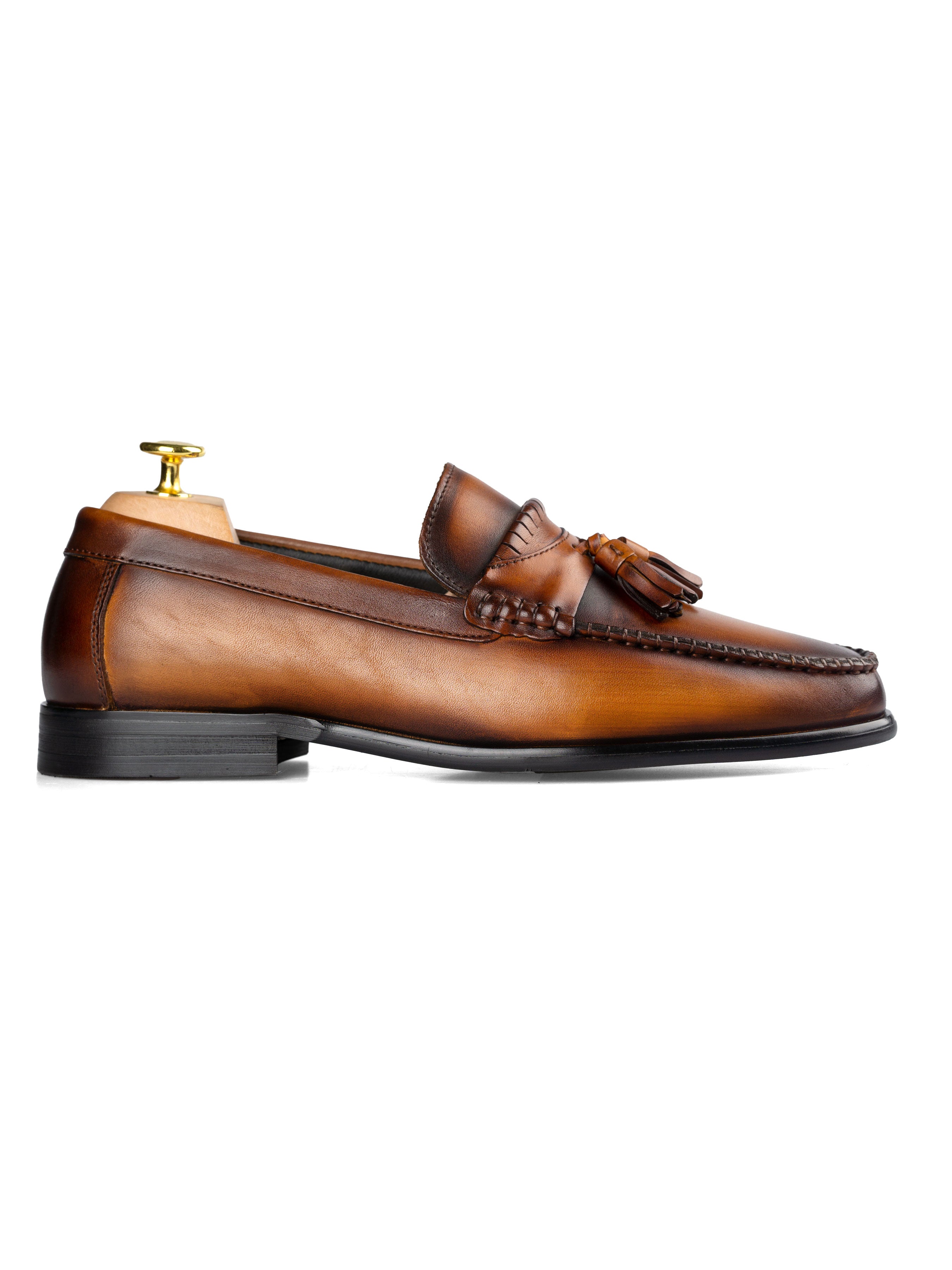 Tassel Moccasin Loafer - Cognac Tan (Hand Painted Patina) - Zeve Shoes